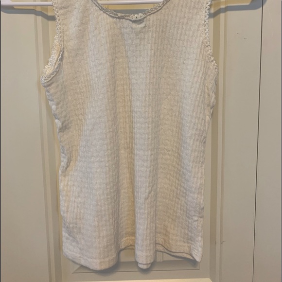 Target Tank Top - Picture 2 of 2